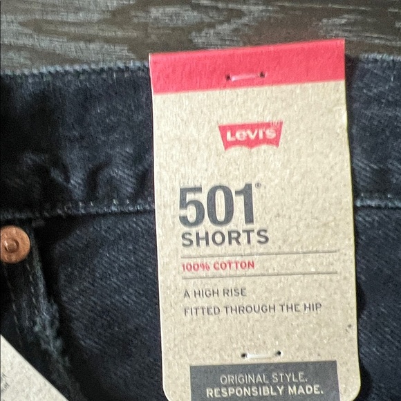 Levi’s black ripped cotton denim 501 shorts size 26 distressed high waist - Picture 5 of 11
